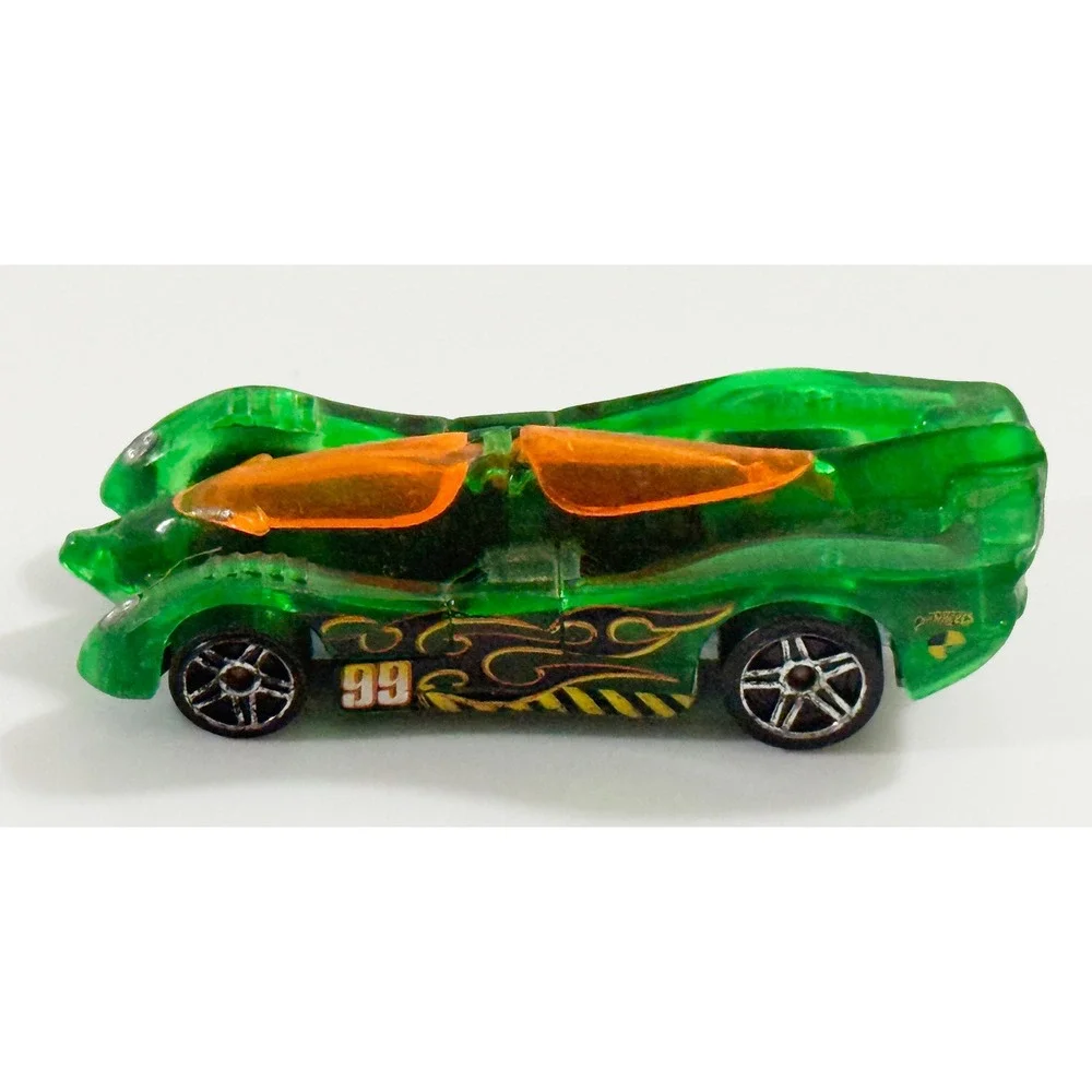 Hot Wheels Power Pistons‎ Kids 1:64 Green Translucent X-Raycers Flame 99 Car